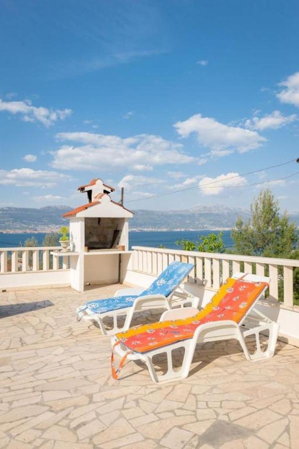 Ferienwohnung In Arbanija Mit Meerblick, Balkon, Klimaanlage, W-Lan 5137-1 Трогір Екстер'єр фото